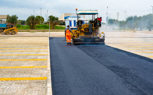 Best Driveway Resurfacing Pavers  in Neodesha, KS